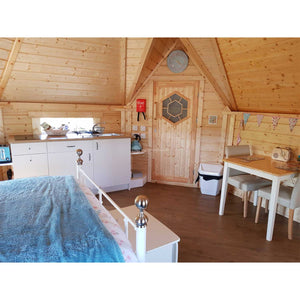 (16.5 m² + 2 extensions) Large Glamping Cabin